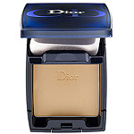 Dior DiorSkin Forever Compact Flawless & Moist Extreme Wear Makeup SPF25