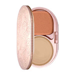 Paul & Joe Moisturizing Compact Foundation